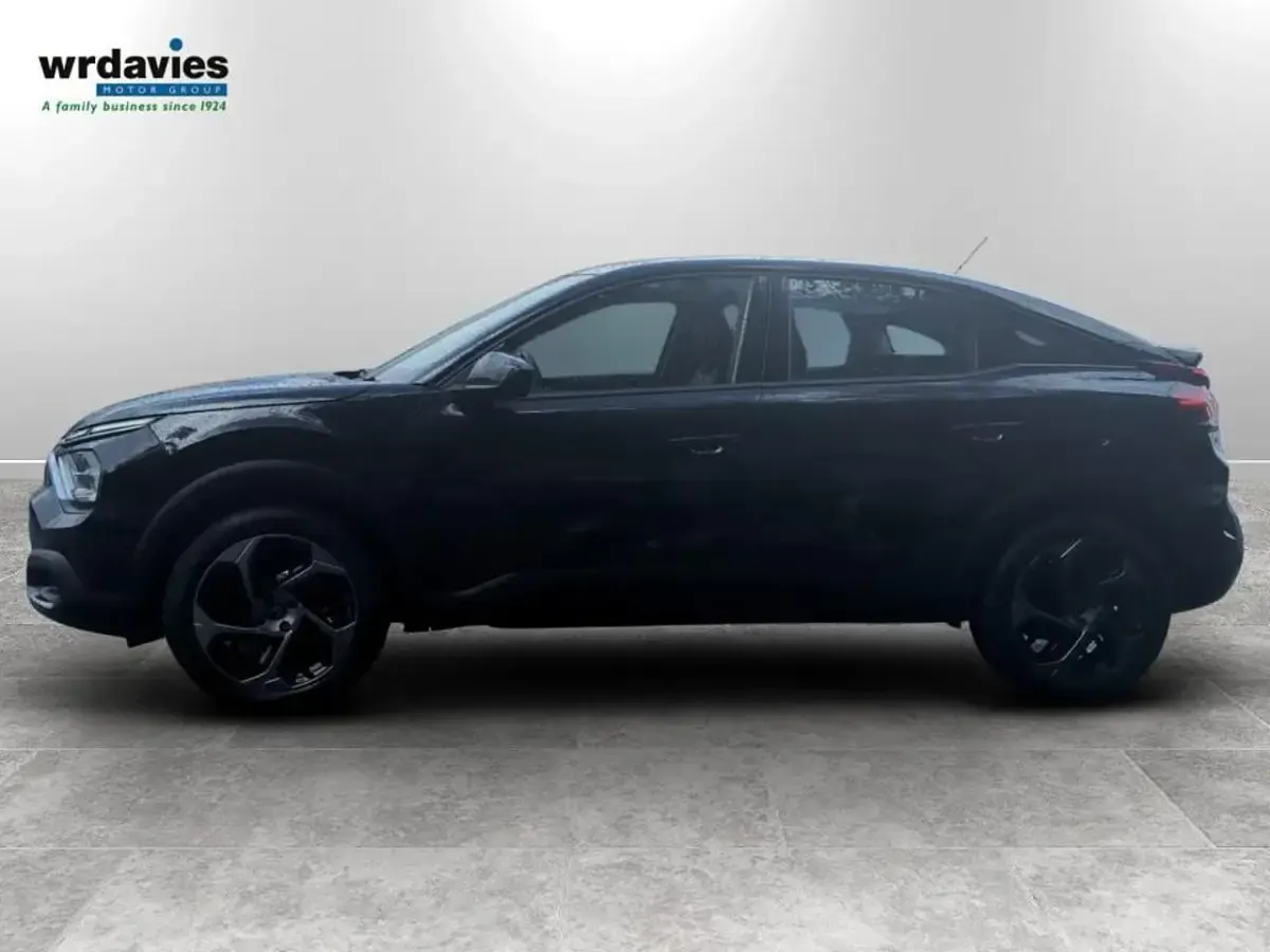 Used Citroën C4 PureTech 127 HP (93 kW) 2022 Black Hatchback