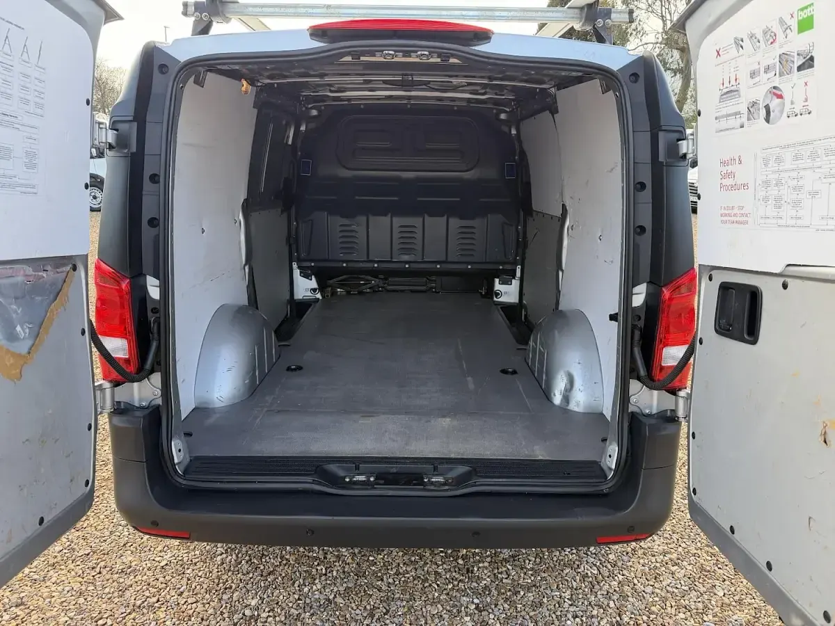 Used Mercedes Vito 2018 Silver Van
