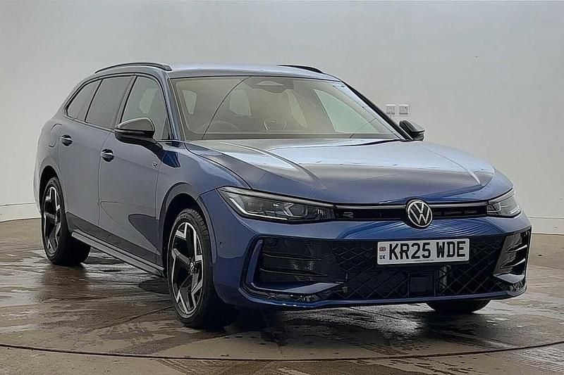 Blue New 2025 VW Passat R-line Estate | £37,989 (Fair price) - Image 1/4