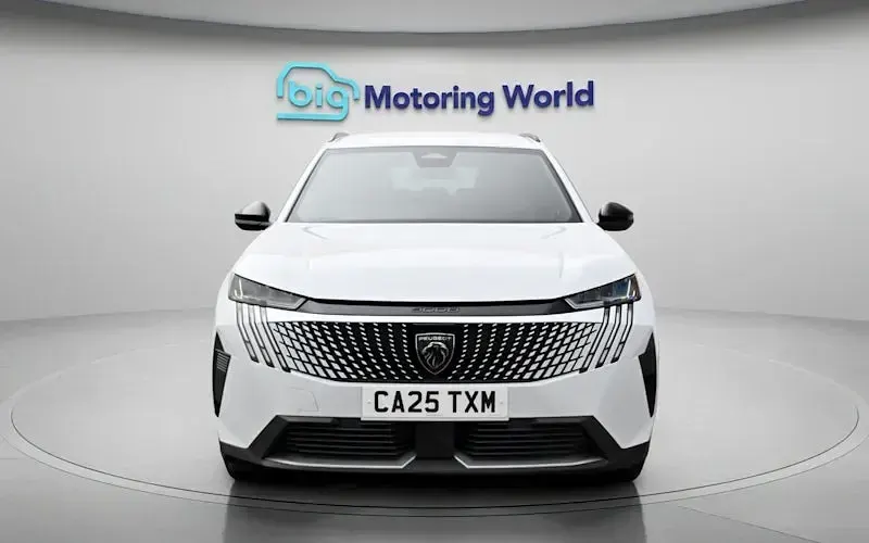 Used Peugeot 5008 Allure 136 HP (100 kW) 2025 White SUV