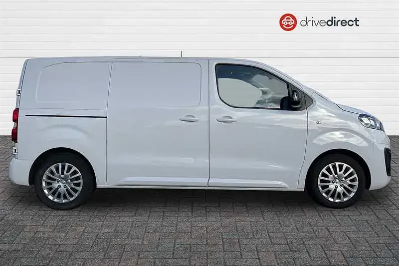 Used Vauxhall Vivaro Sportive 100 HP (73 kW) 2023 White MPV