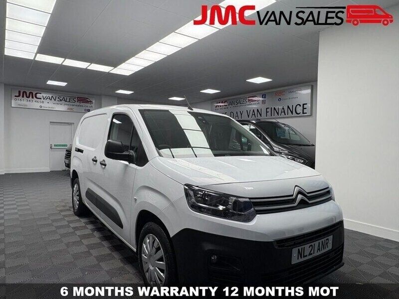 White Used 2021 Citroën Berlingo MPV | £12,995 - Image 1/3