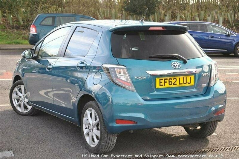 Used Toyota Yaris 101 HP (74 kW) 2013 Hatchback