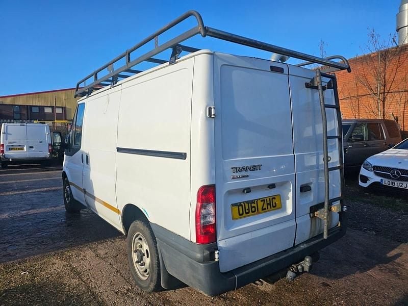 Used Ford Transit 85 HP (62 kW) 2011 White Van
