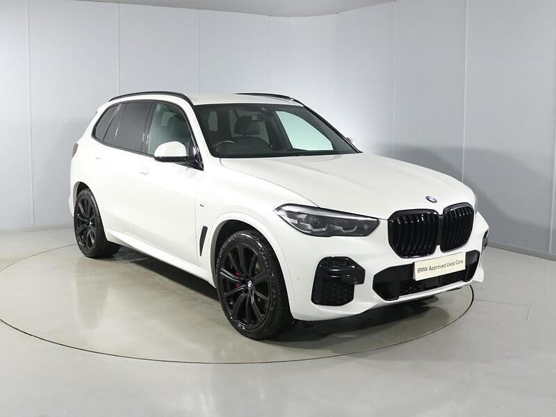 White Used 2022 BMW X5 M Sport SUV | £44,950 (Fair price) - Image 1/4