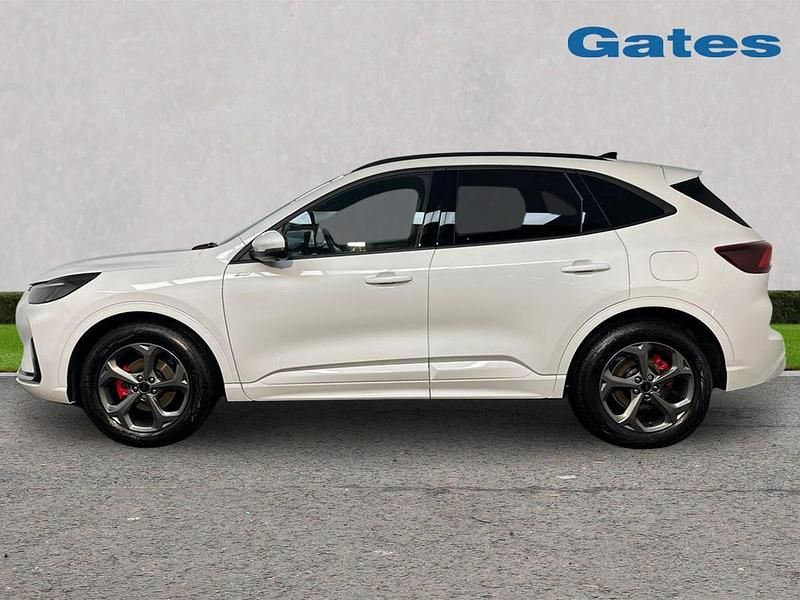New Ford Kuga ST-Line 2025 White SUV