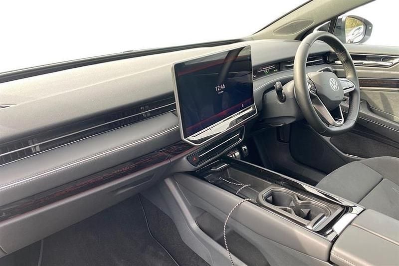 New VW ID.7 Pro 210 kW (286 HP) 2025 Glacier white Hatchback