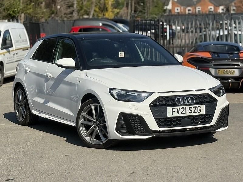 Used Audi A1 Sportback Advanced 110 HP (80 kW) 2021 White Hatchback
