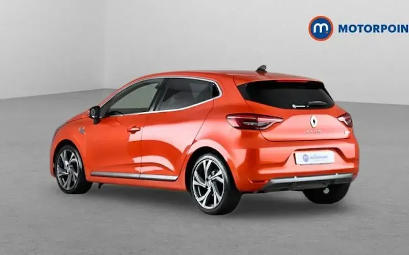 Używany Renault Clio V RS Line 140 KM (102 kW) 2022 Pomarańczowy Hatchback