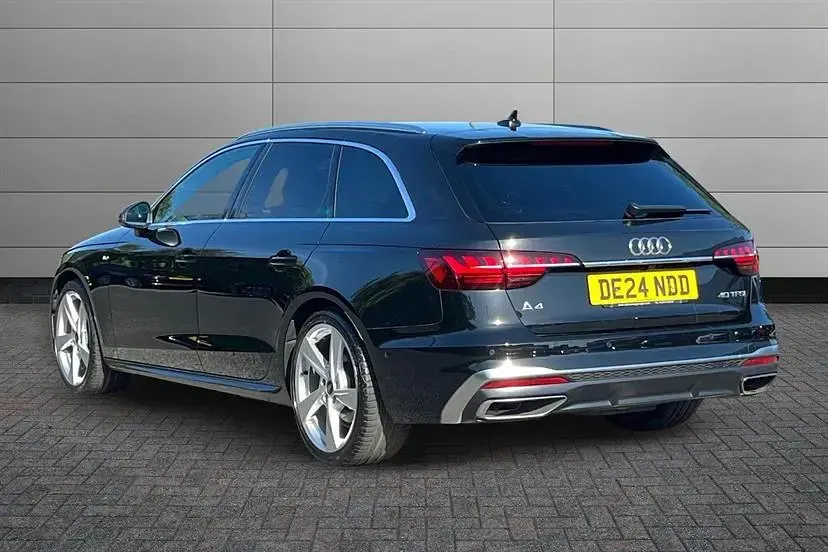 Used Audi A4 S-Line 204 HP (150 kW) 2024 Black Estate