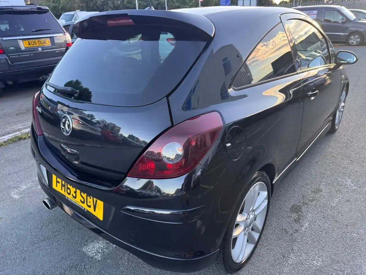 Used Vauxhall Corsa SRi 2014 Black Hatchback