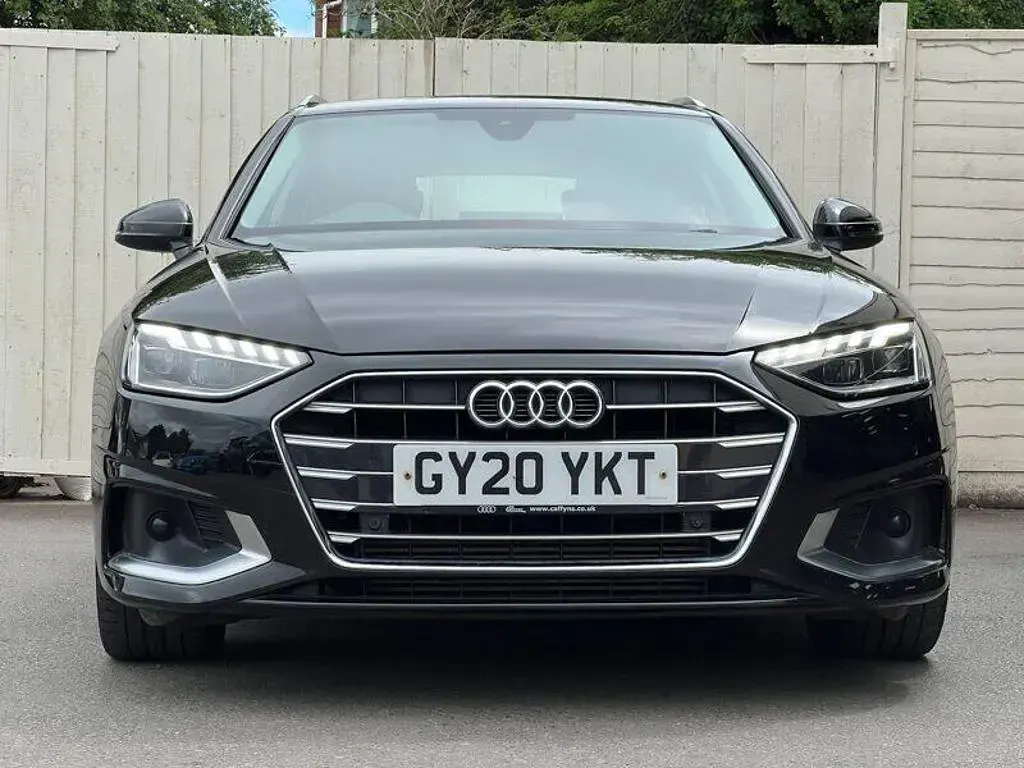 Used Audi A4 Sport 150 HP (110 kW) 2020 Black Estate