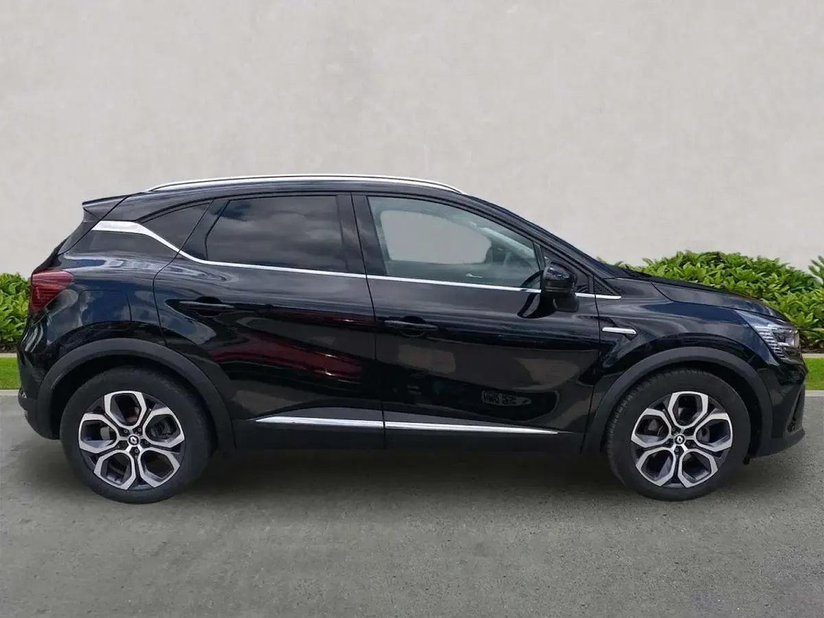 Used Renault Captur Techno 160 HP (117 kW) 2023 Black SUV