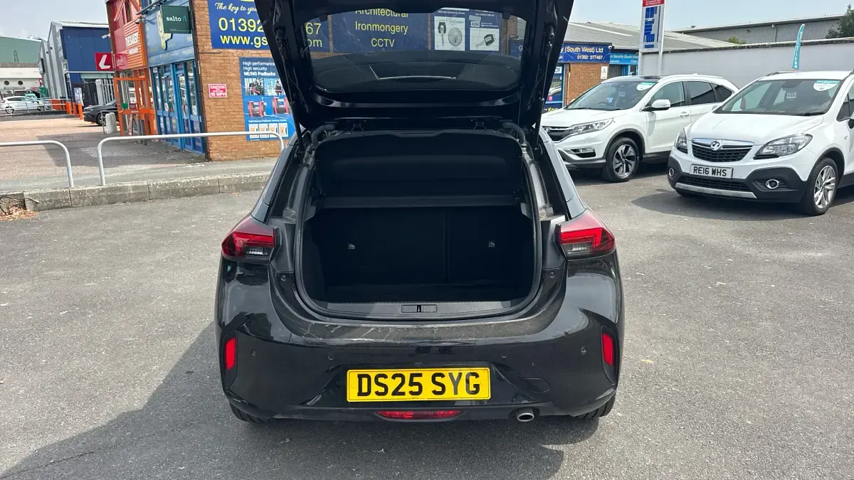 Used Vauxhall Corsa Ultimate 100 HP (73 kW) 2025 Black Hatchback