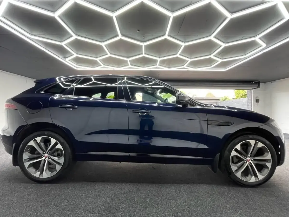 Used Jaguar F-Pace R-Dynamic 204 HP (150 kW) 2021 Blue SUV