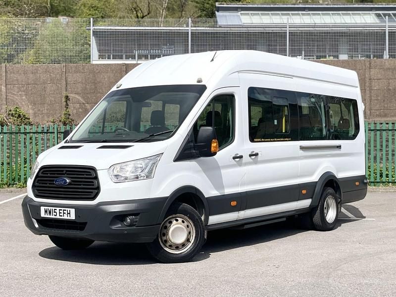Usado Ford Transit 155 CV (114 kW) 2015 Blanco Berlina