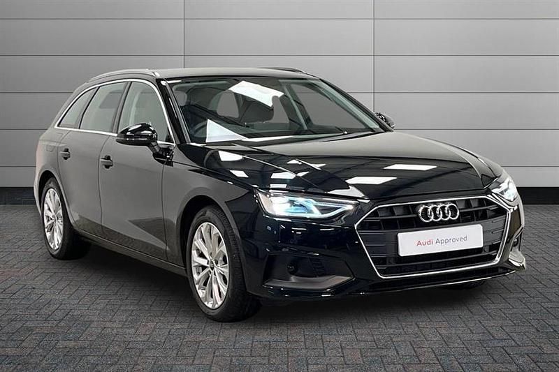 Used Audi A4 Comfort 163 HP (119 kW) 2023 Black Estate