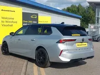 Used Vauxhall Astra 130 HP (95 kW) 2023 Grey Estate
