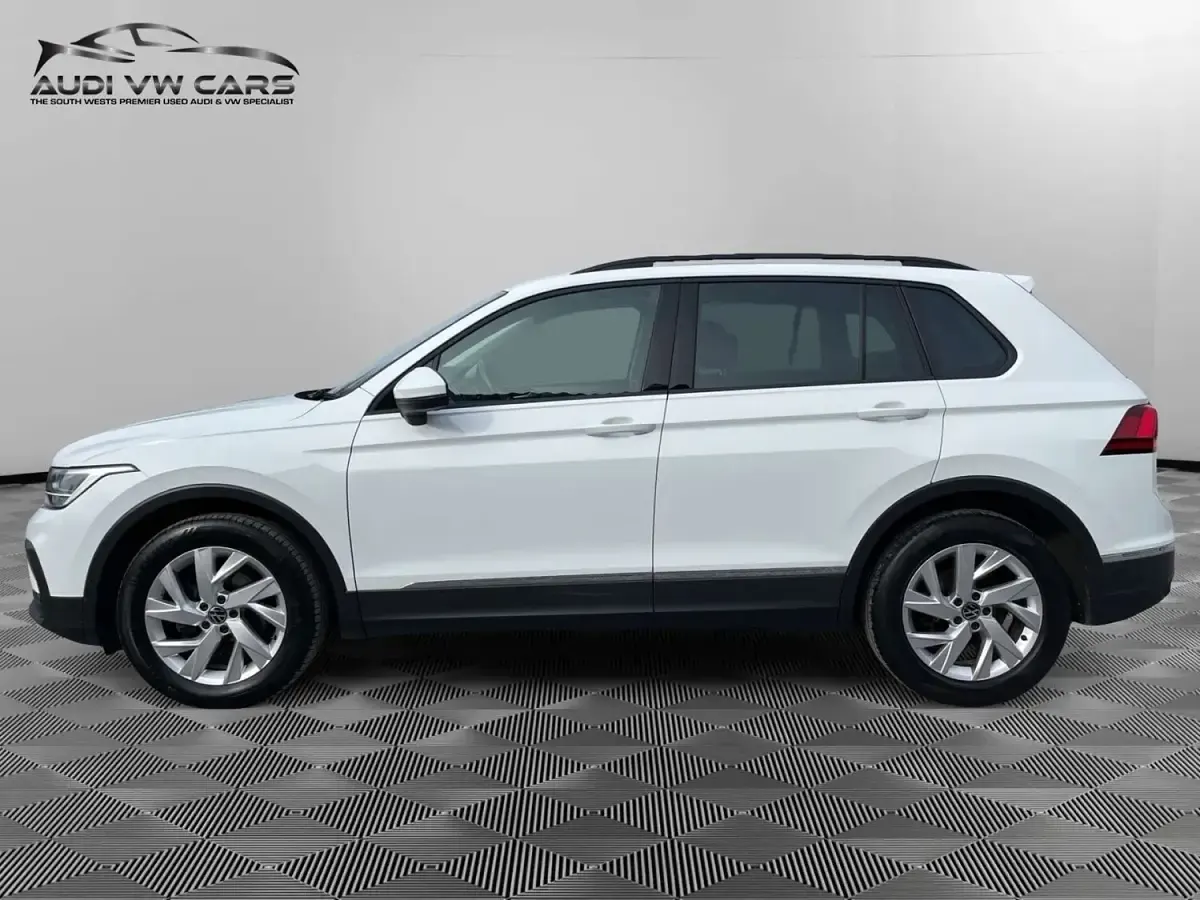 Used VW Tiguan Life 150 HP (110 kW) 2022 White SUV