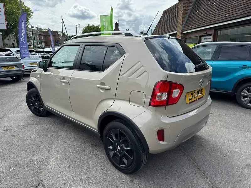 Usado Suzuki Ignis SZ-T 83 HP (61 kW) 2021 Castanho SUV