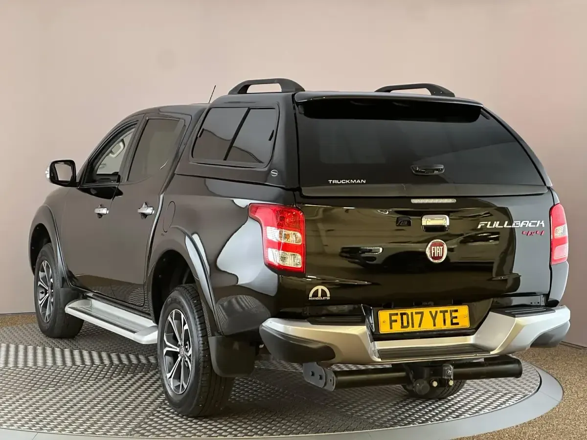 Used Fiat Fullback 180 HP (132 kW) 2017 Black Pickup