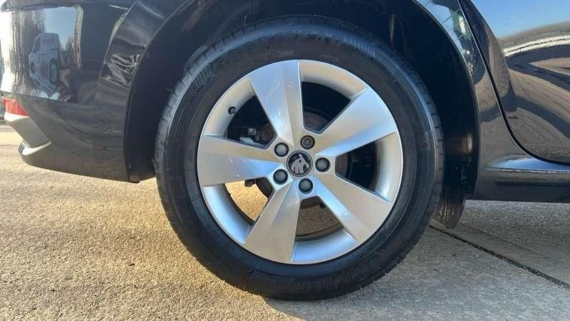 Used Skoda Scala SE 95 HP (69 kW) 2025 Black magic pearl effect Hatchback