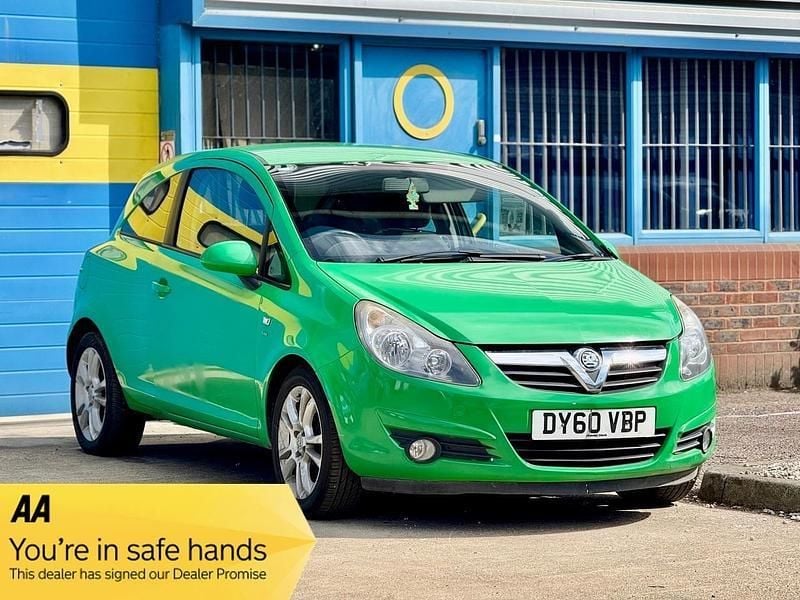 Green Used 2010 Vauxhall Corsa Hatchback | £1,999 (Good price) - Image 1/4