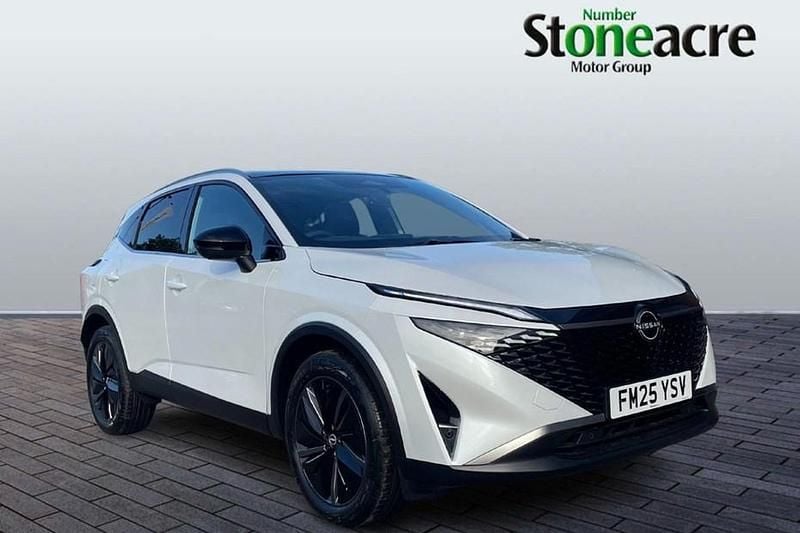 White New 2025 Nissan Qashqai Tekna SUV | £23,490 (Good price) - Image 1/1