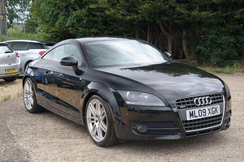 Begagnad Audi TT 170 HK (125 kW) 2009 Svart Sportkupé