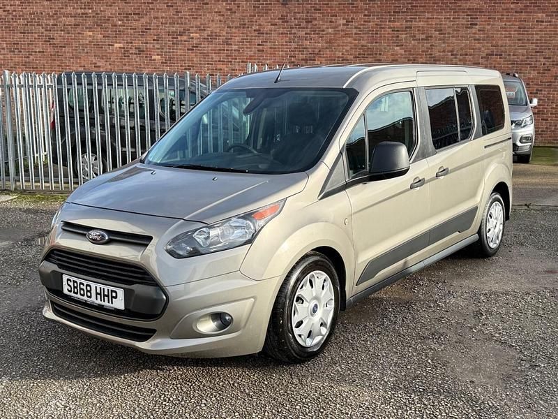 Used Ford Grand Tourneo Connect 2019 Silver MPV