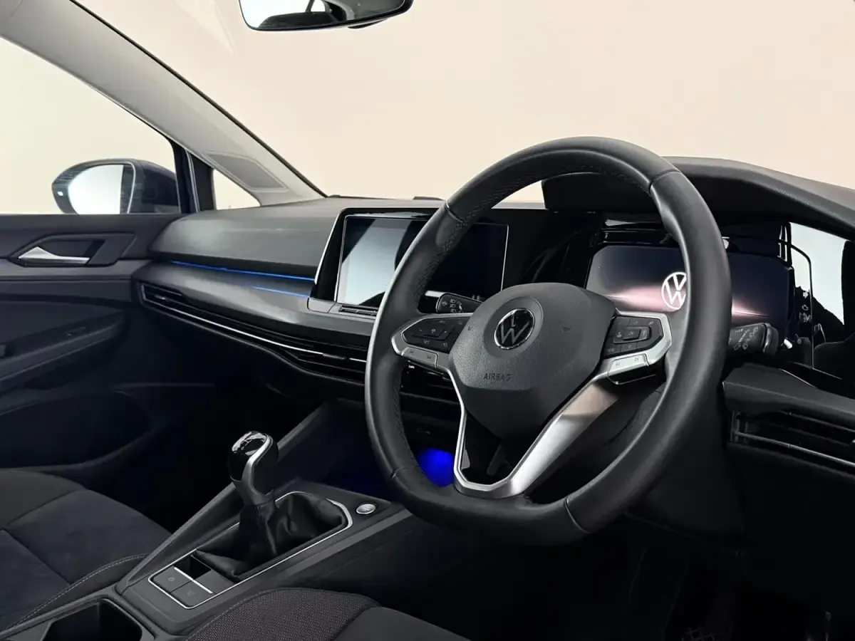 Used VW Golf VIII Style 2022 Blue Hatchback