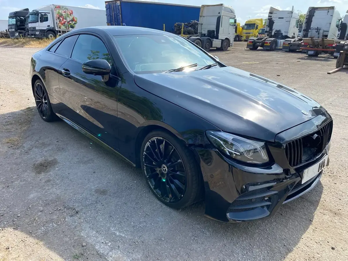 Used Mercedes E300 AMG line 245 HP (180 kW) 2019 Black Coupe