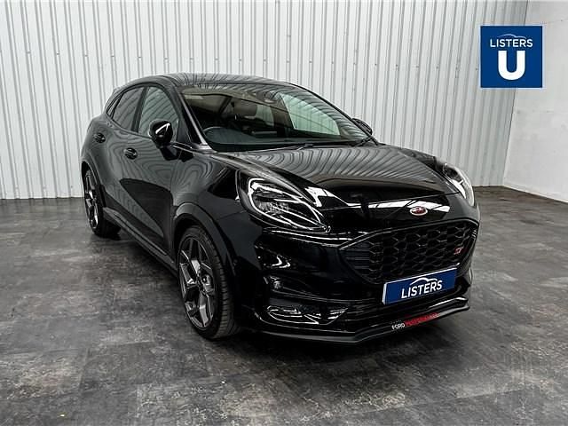 Premium paint agate black Used 2021 Ford Puma ST Hatchback | £16,990 (Fair price) - Image 1/4