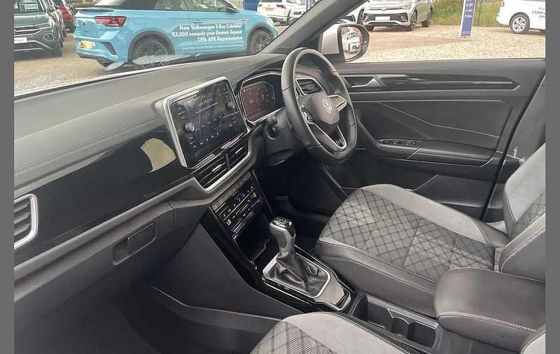 Used VW T-Roc R-line 150 HP (110 kW) 2022 White SUV