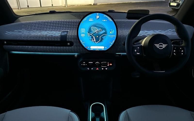 New Mini Cooper Exclusive 135 kW (184 HP) 2025 Green Hatchback