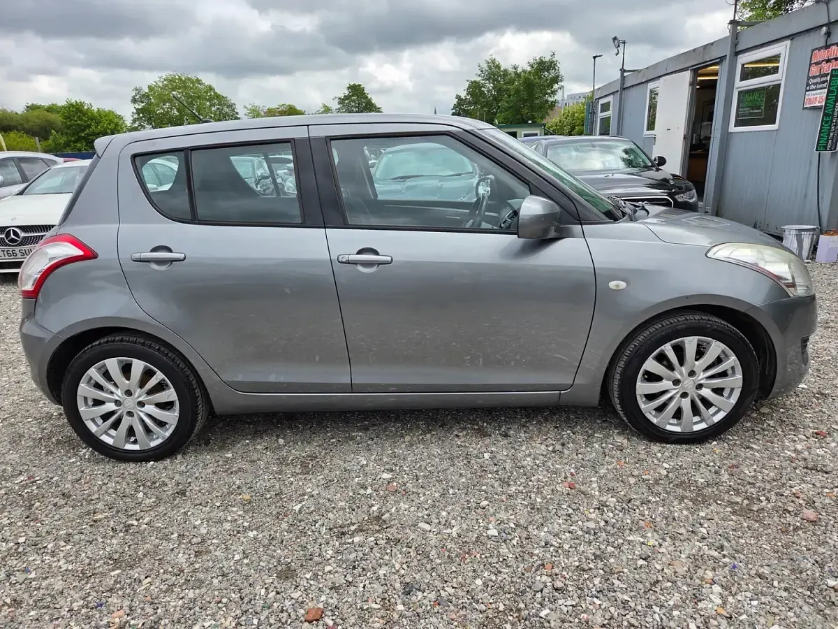 Used Suzuki Swift SZ3 94 HP (69 kW) 2010 Grey Hatchback