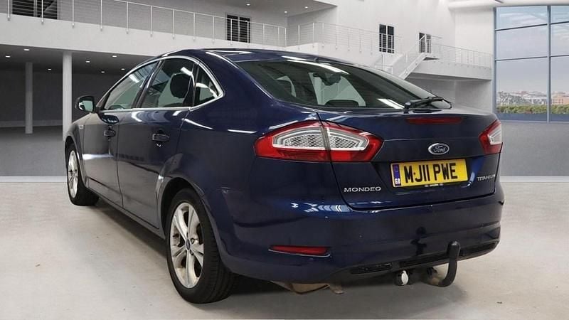 Used Ford Mondeo Titanium 2011 Blue Hatchback