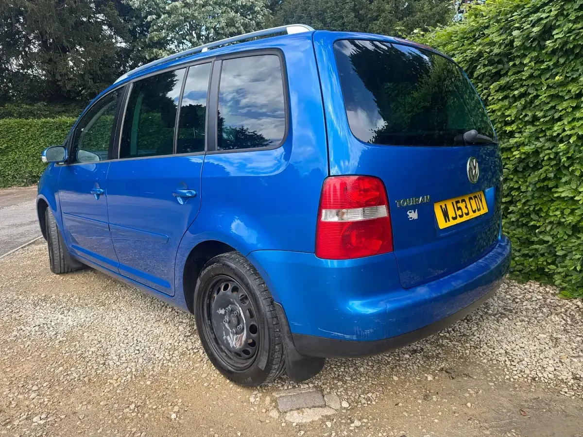 Used VW Touran SE 2003 Blue MPV