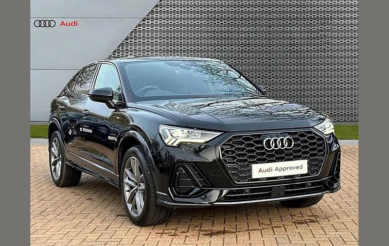 Other New 2025 Audi Q3 S-Line SUV | £45,899 (A bit pricey) - Image 1/4