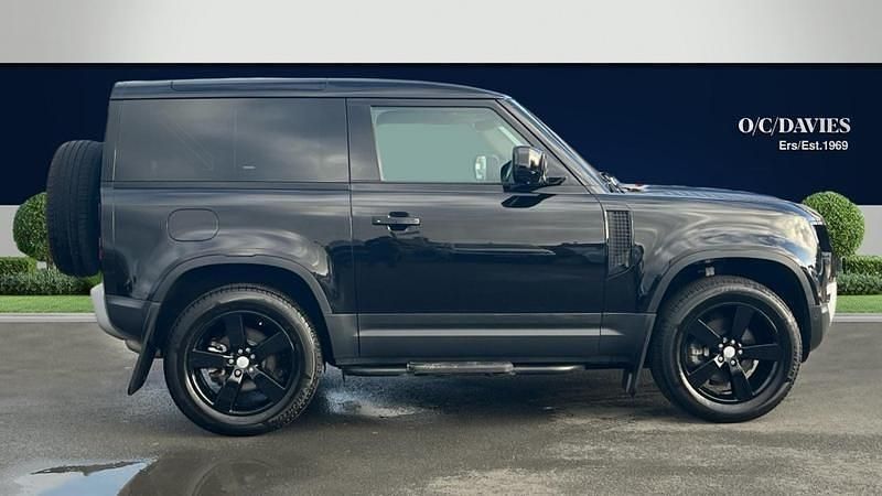 Usado Land Rover Defender HSE 250 CV (183 kW) 2023 Negro SUV