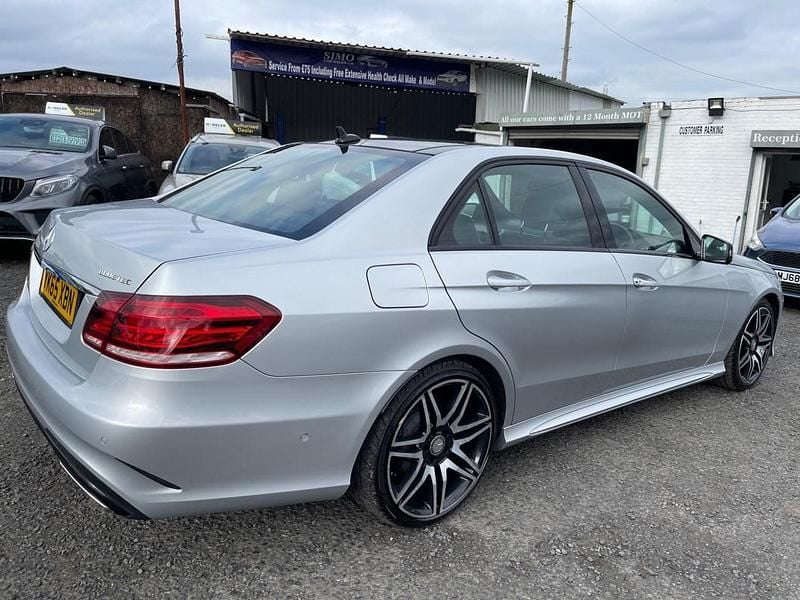 Used Mercedes E220 Premium 2015 Silver Sedan