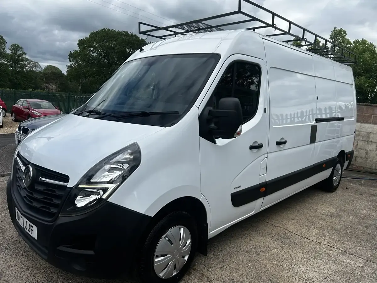 Used Vauxhall Movano Edition 2021 White MPV