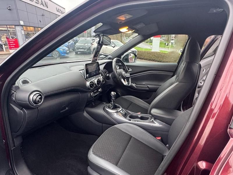 Used Nissan Juke N-Connecta 2023 Red SUV