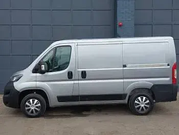 Second-hand Peugeot Boxer 120 CP (88 kW) 2021 Gri Van