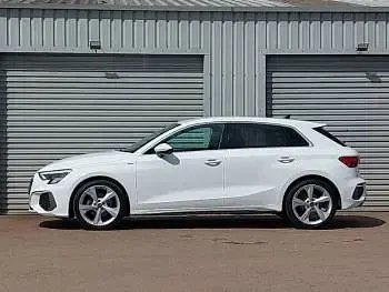 Used Audi A3 S-Line 150 HP (110 kW) 2024 White Hatchback