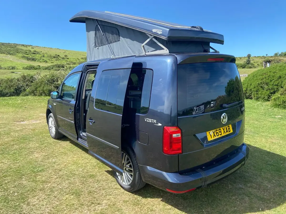 Used VW Caddy S 102 HP (75 kW) 2019 Blue MPV