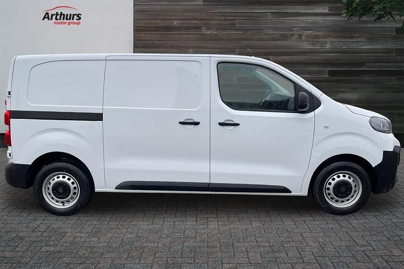 New Peugeot Expert 118 HP (86 kW) 2026 White Van