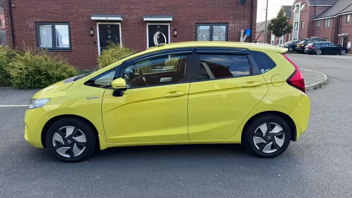 Used Honda Jazz Hybrid 2014 Yellow Hatchback