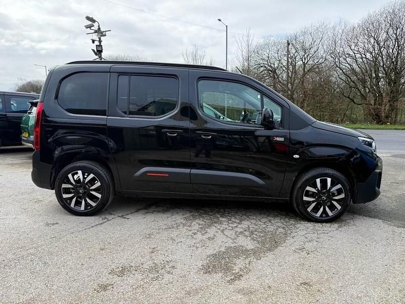 Used Citroën e-Berlingo 100 kW (136 HP) 2025 Black MPV