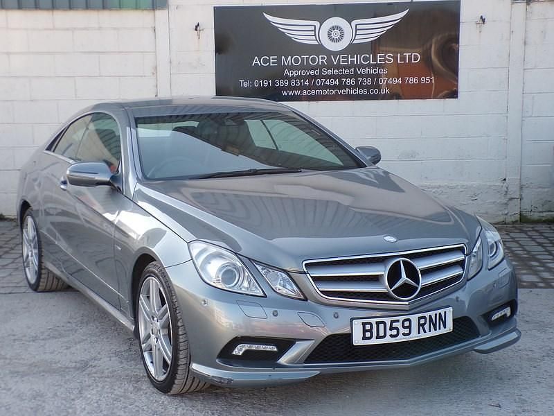 Used Mercedes E350 2009 Silver Coupe